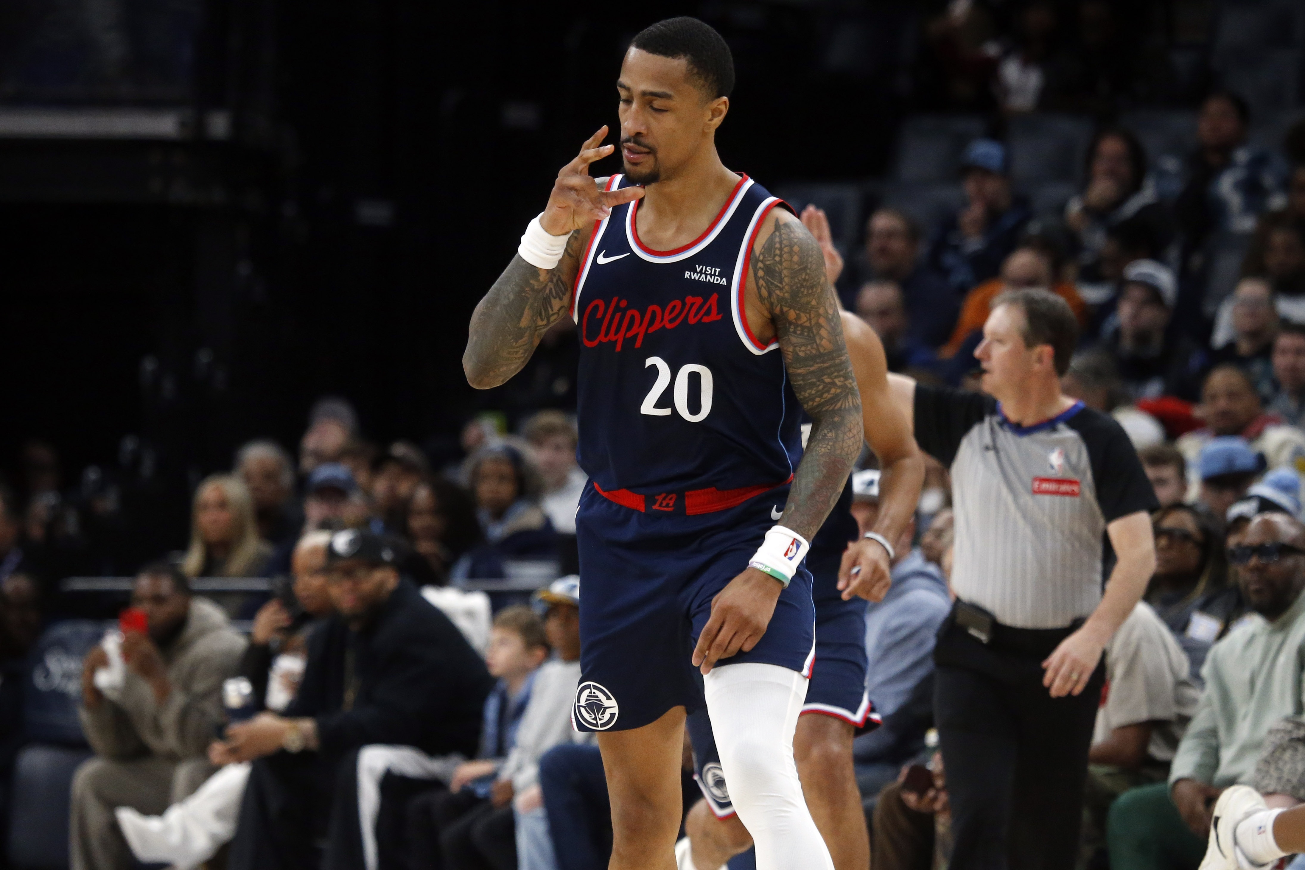 科林斯续约多少钱？快船该吸取鲍威尔的教训 续不起就逢高抛售